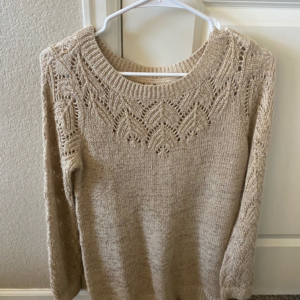 Maurices sweater
